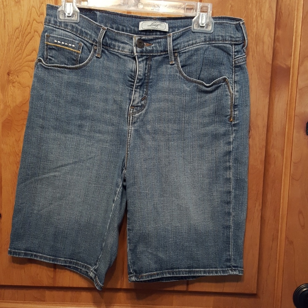 Levi shorts